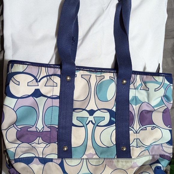 COACH Signature Y2K Preppy Logo Canvas Kyra DaisyScarf Print Tote Bag - Picture 9 of 9